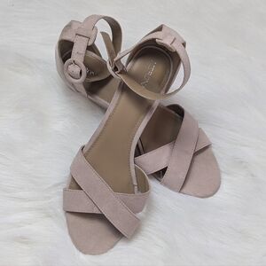 Elegant Pink Ankle Strap Sandals Size 10